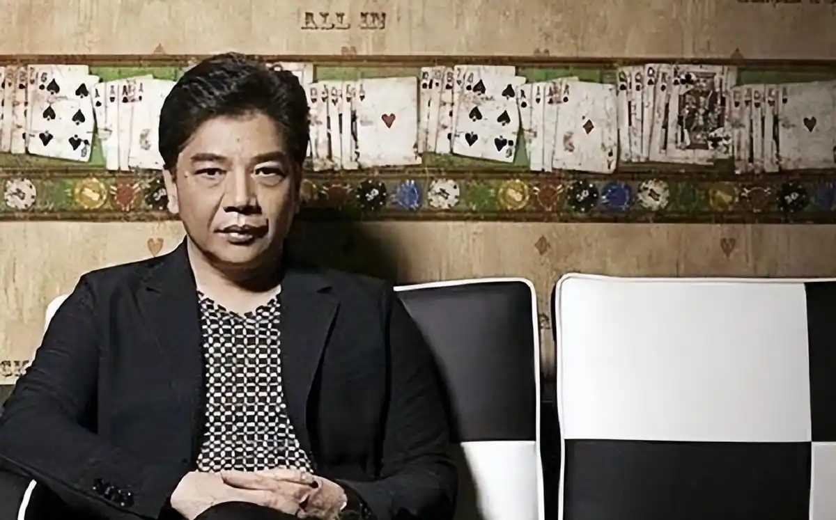 德州扑克 赌王_从广西农村走出的德州扑克WSOP冠军邱芳全_德州扑克高手邱芳全成长经历