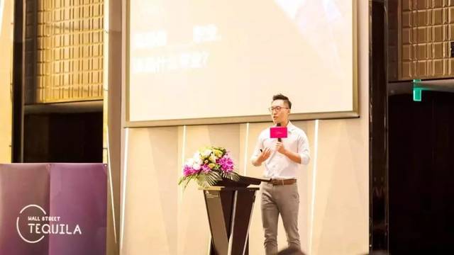 WST美女导师搞笑视频_德州扑克教学_德州扑克玩法介绍
