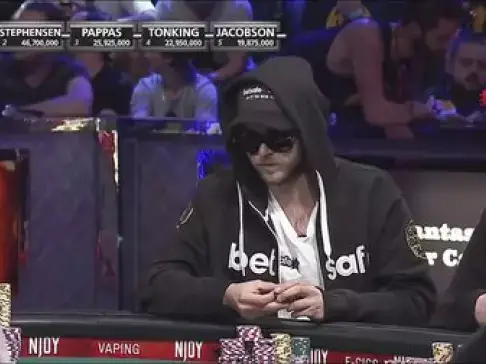 乐天德州扑克WSOP2015赛事20第7集大结局_德州扑克wsop2014决赛_乐天德州扑克WSOP2015巨型赛01天下第一人海赛