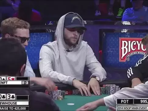 德州扑克wsop2014决赛_乐天德州扑克WSOP2015巨型赛01天下第一人海赛_乐天德州扑克WSOP2015赛事20第7集大结局