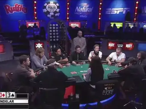 德州扑克wsop2014决赛_乐天德州扑克WSOP2015赛事20第7集大结局_乐天德州扑克WSOP2015巨型赛01天下第一人海赛