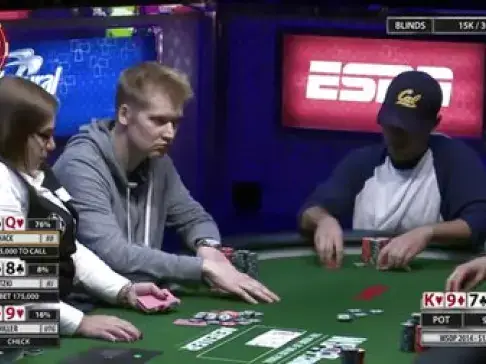 德州扑克wsop2014决赛_乐天德州扑克WSOP2015赛事20第7集大结局_乐天德州扑克WSOP2015巨型赛01天下第一人海赛